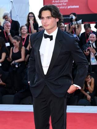 Venice, 82nd Venice International Film Festival 2025 - Evening 5 - Red Carpet for the film Father Mother Sister Brother Pictured: Mattia Basso  Copyright: xAlbertoxTerenghi PoolxPhotoxEventsx06x xipa-agency.netx xPoolxPhotoxEventsx06x IPA_Agency_IPA63802808