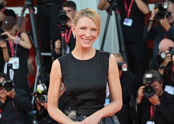 Father Mother Sister Brother red carpet in Venezia - 31 Aug 2025 Cate Balnchett attends the red carpet of film Father Mother Brother Sister at 82nd Venice Film Festival. Venezia Italy Copyright: xAntoninoxD Espositox xSOPAxImagesx ADES882