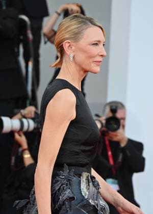 Father Mother Sister Brother red carpet in Venezia - 31 Aug 2025 Cate Balnchett attends the red carpet of film Father Mother Brother Sister at 82nd Venice Film Festival. Venezia Italy Copyright: xAntoninoxD Espositox xSOPAxImagesx ADES891