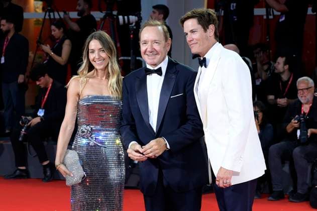 Lucinda Hogan, Kevin Spacey und Evan Lowenstein bei der Verleihung vom Filming Italy Venice Award auf der Biennale di Venezia 2025 82. Internationale Filmfestspiele von Venedig im Palazzo del Cinema. Venedig, 31.08.2025