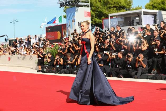 September 1, 2025, Venice, Veneto, Italy: AMANDA SEYFRIED on the red carpet for The Testament of Ann Lee Premiere screening at the 82nd Venice Film Festival at the Venice Lido, Italy. Venice Italy - ZUMAc179 20250901_zep_c179_130 Copyright: xMickaelxChavetx