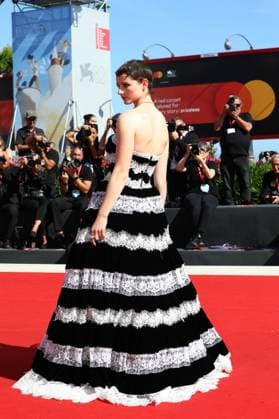 September 1, 2025, Venice, Veneto, Italy: THOMASIN MCKENZIE on the red carpet for The Testament of Ann Lee Premiere screening at the 82nd Venice Film Festival at the Venice Lido, Italy. Venice Italy - ZUMAc179 20250901_zep_c179_149 Copyright: xMickaelxChavetx