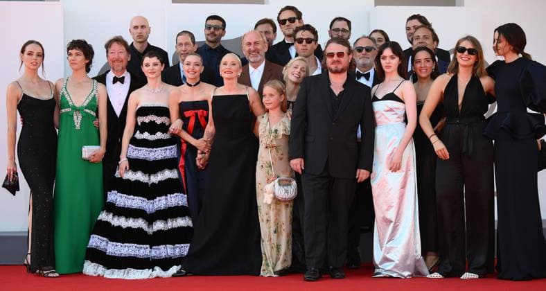 September 1, 2025, Venice, ITALY: Norwegian director, screenwriter Mona Fastvold poses with the cast as she arrives for the premiere of The Testament of Ann Lee during the 82nd Venice Film Festival in Venice, Italy, 01 September 2025. The movie is presented in official competition Venezia 82 at the festival running from 27 August to 06 September 2025. ANSA ETTORE FERRARI. Venice ITALY  - ZUMAa110 20250901_zaf_a110_036 Copyright: xEttorexFerrarix