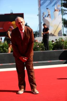 September 1, 2025, Venice, Veneto, Italy: DAVID CALE on the red carpet for The Testament of Ann Lee Premiere screening at the 82nd Venice Film Festival at the Venice Lido, Italy. Venice Italy - ZUMAc179 20250901_zep_c179_176 Copyright: xMickaelxChavetx