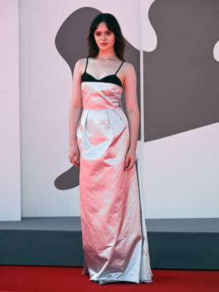 Venice, 82nd Venice International Film Festival 2025 - Evening 6 - Red Carpet for the film The Testament of Ann Lee . Pictured: Viola Prettejohn  Copyright: xSimonexComix xipa-agency.netx xPoolxPhotoxEventsx06x IPA_Agency_IPA63877915