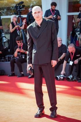 The Testament of Ann Lee red carpet during the 82nd Venice International Film Festival in Venice, Italy on 01 September 2025. Daniel Blumberg attends attends the The Testament of Ann Lee red carpet during the 82nd Venice International Film Festival in Venice, Italy on 01 September 2025., Credit:Stefano Costantino TTL Avalon Italy, Venice  Copyright: xStefanoxCostantinoxTTLx xAvalonx 1033270917