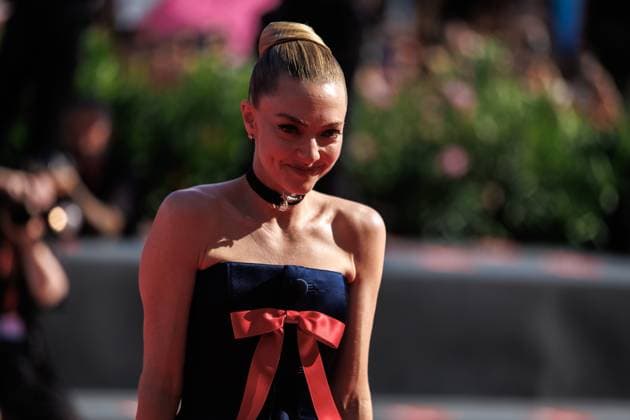 September 1, 2025, Venice, Italy: American actress Amanda Seyfried attends the red carpet of the film The Testament of Ann Lee at the 82nd Venice Film. Venice Italy - ZUMAs197 20250901_aaa_s197_122 Copyright: xMarcoxBaradax
