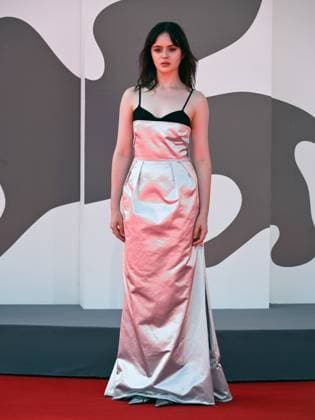 Venice, Italy: Venice, 82nd Venice International Film Festival 2025 - Evening 6 - Red Carpet for the film The Testament of Ann Lee . Pictured: Viola Prettejohn Venice Italy  - ZUMAp169 20250901_zea_p169_978 Copyright: xSimonexComix