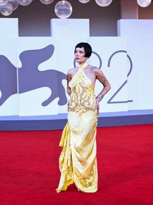 Venice, 82nd Venice International Film Festival 2025 - evening 6, red carpet of the film The Smashing Machine In the photo: Halsey  Copyright: xSimonexComix xipa-agency.netx xPoolxPhotoxEventsx06x IPA_Agency_IPA63881467