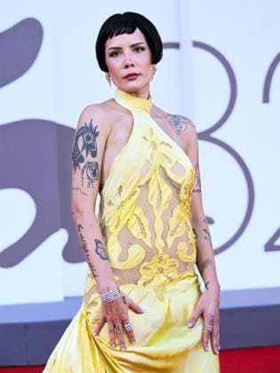 Venice, 82nd Venice International Film Festival 2025 - evening 6, red carpet of the film The Smashing Machine In the photo: Halsey  Copyright: xSimonexComix xipa-agency.netx xPoolxPhotoxEventsx06x IPA_Agency_IPA63881471