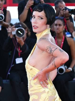 Venice, 82nd Venice International Film Festival 2025 - evening 6, red carpet for the film The Smashing Machine . Pictured is Halsey.  Copyright: xAlbertoxTerenghix xipa-agency.netx xPoolxPhotoxEventsx06x IPA_Agency_IPA63881568