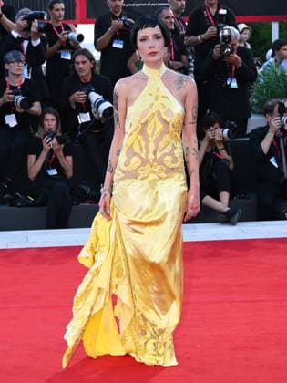 Venice, 82nd Venice International Film Festival 2025 - evening 6, red carpet for the film The Smashing Machine . Pictured is Halsey.  Copyright: xAlbertoxTerenghix xipa-agency.netx xPoolxPhotoxEventsx06x IPA_Agency_IPA63881576