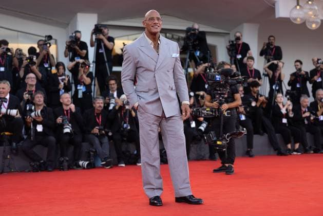 82. Internationalen Filmfestspiele von Venedig Venedig, Italien - 1. September 2025: Dwayne Johnson aka The Rock während des Roten Teppichs von - The Smashing Machine - während der 82. Internationalen Filmfestspiele von Venedig. Italien