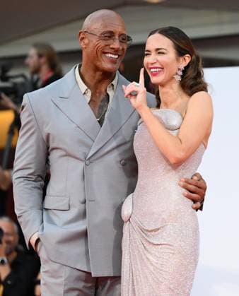 September 1, 2025, Venice, ITALY: US actor Dwayne Johnson (L) and British actor Emily Blunt arrive for the premiere of The Smashing Machine during the 82nd Venice Film Festival in Venice, Italy, 01 September 2025. The movie is presented in official competition Venezia 82 at the festival running from 27 August to 06 September 2025. ANSA ETTORE FERRARI. Venice ITALY  - ZUMAa110 20250901_zaf_a110_052 Copyright: xEttorexFerrarix