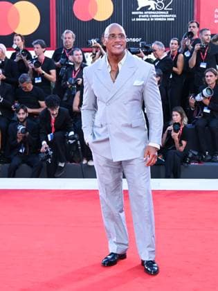 Venice, Italy: Venice, 82nd Venice International Film Festival 2025 - Evening 6, red carpet for the film The Smashing Machine. Pictured is Dwayne Johnson. Venice Italy  - ZUMAp169 20250901_zea_p169_1311 Copyright: xAlbertoxTerenghix