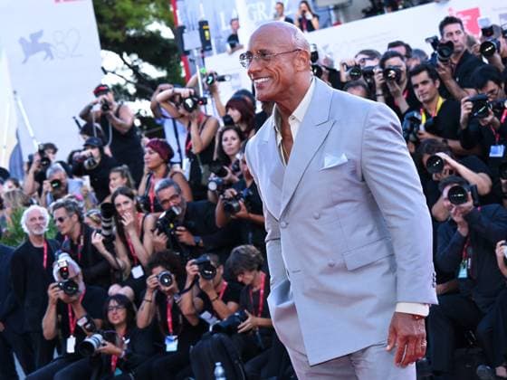 Venice, Italy: Venice, 82nd Venice International Film Festival 2025 - Evening 6, red carpet for the film The Smashing Machine. Pictured is Dwayne Johnson. Venice Italy  - ZUMAp169 20250901_zea_p169_1318 Copyright: xAlbertoxTerenghix