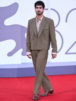 Venice, 82nd Venice International Film Festival 2025 - evening 6, red carpet of the film The Smashing Machine In the photo: Avan Jogia  Copyright: xSimonexComix xipa-agency.netx xPoolxPhotoxEventsx06x IPA_Agency_IPA63885321