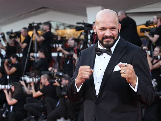 Venice, 82nd Venice International Film Festival 2025 - evening 6, red carpet of the film The Smashing Machine In the photo: Mark Kerr,  Copyright: xSimonexComix xipa-agency.netx xPoolxPhotoxEventsx06x IPA_Agency_IPA63885260