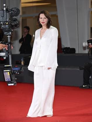 Venice, 82nd Venice International Film Festival 2025 - evening 6, red carpet for the film Portobello In the photo: Barbora Bobulova  Copyright: xSimonexComix xipa-agency.netx xPoolxPhotoxEventsx06x IPA_Agency_IPA63886086