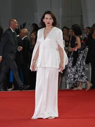 Venice, Italy: Venice, 82nd Venice International Film Festival 2025 - evening 6, red carpet for the film Portobello In the photo: Barbora Bobulova Venice Italy  - ZUMAp169 20250901_zea_p169_1567 Copyright: xSimonexComix