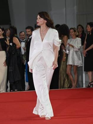 Venice, Italy: Venice, 82nd Venice International Film Festival 2025 - evening 6, red carpet for the film Portobello In the photo: Barbora Bobulova Venice Italy  - ZUMAp169 20250901_zea_p169_1570 Copyright: xSimonexComix