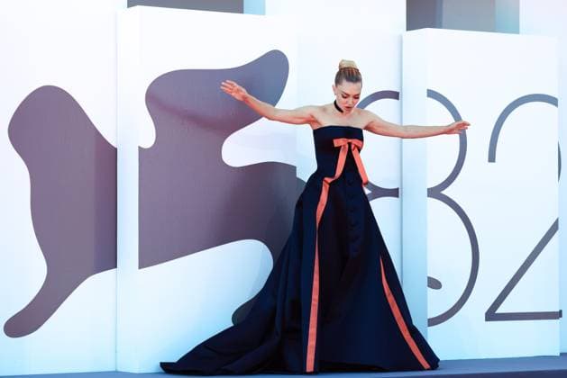 The Testament Of Ann Lee Red Carpet - The 82nd Venice International Film Festival Amanda Seyfried attends The Testament Of Ann Lee red carpet during the 82nd Venice International Film Festival on September 01, 2025 in Venice, Italy  Copyright: xKazukoxWakayamax