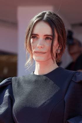 The Testament Of Ann Lee Red Carpet - The 82nd Venice International Film Festival Stacy Martin attends The Testament Of Ann Lee red carpet during the 82nd Venice International Film Festival on September 01, 2025 in Venice, Italy  Copyright: xKazukoxWakayamax