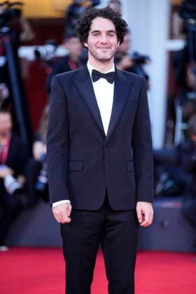 The Smashing Machine Red Carpet - The 82nd Venice International Film Festival - 01 Sep 2025 Benny Safdie attends The Smashing Machine red carpet during the 82nd Venice International Film Festival. Venice Lido Italy Copyright: xDanielexCifalax xSOPAxImagesx _CIF8018