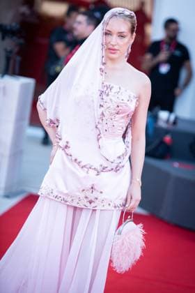 The Smashing Machine red carpet during the 82nd Venice International Film Festival - 01 Sept 2025 Caroline Maria Derpienski attends The Smashing Machine red carpet during the 82nd Venice International Film Festival. Venice Italy Copyright: xLoredanaxSangiulianox xSOPAxImagesx LSangiuliano-2646