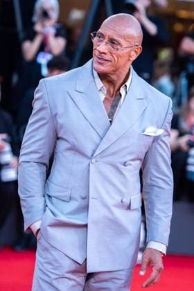 The Smashing Machine red carpet during the 82nd Venice International Film Festival - 01 Sept 2025 Dwayne Johnson attends The Smashing Machine red carpet during the 82nd Venice International Film Festival. Venice Italy Copyright: xLoredanaxSangiulianox xSOPAxImagesx LSangiuliano-2936