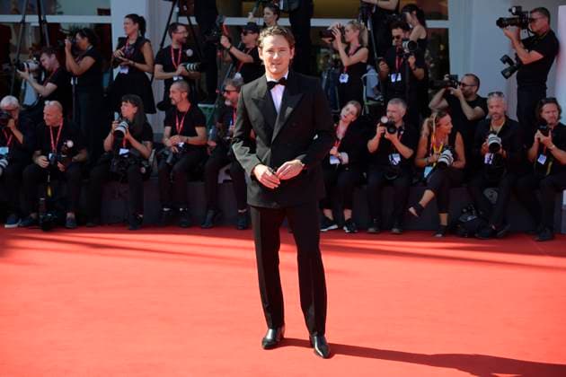 The testament of Ann Lee red carpet in Venice Lido - 01 Sept 2025 Lewis Pullman attends the red carpet of film The testament of Ann Lee at 82 Venice Film Festival at Palazzo del cinema. Venice Lido Italy Copyright: xMarioxCartellix xSOPAxImagesx _DSC0495
