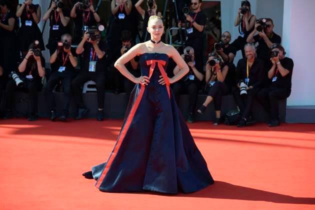 The testament of Ann Lee red carpet in Venice Lido - 01 Sept 2025 Amaanda Seyfried attends the red carpet of film The testament of Ann Lee at 82 Venice Film Festival at Palazzo del cinema. Venice Lido Italy Copyright: xMarioxCartellix xSOPAxImagesx _DSC0517