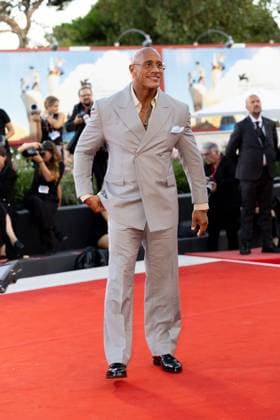 The Smashing Machine red carpet at Venice Film Festival VENICE, ITALY - SEPTEMBER 01: Dwayne Johnson at The Smashing Machine red carpet during the 82nd Venice International Film Festival on September 01, 2025 in Venice, Italy. CAP KA Kristina Afanasyeva Venice ITALY Copyright: xKristinaxAfanasyeva CapitalxPicturesx