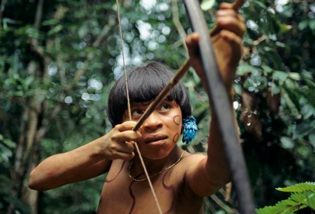 Archery 428228 01.11.1994 Yamomami children learn archery from a very young age. Igor Mikhalev Sputnik Venezuela  Copyright: xIgorxMikhalevx