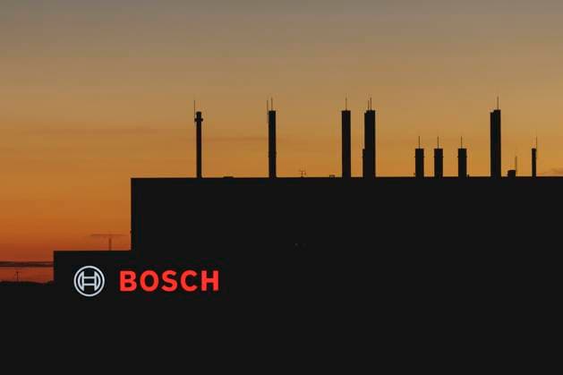 Schriftzug an einer Fabrik der Robert Bosch GmbH, aufgenommen in Dresden, 31.08.2025. Dresden Deutschland Copyright: xFlorianxGaertnerx