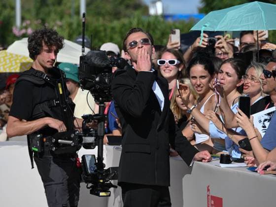 Venice, 82nd Venice International Film Festival 2025 - evening 7 - red carpet for the film L Etranger (The Stranger) In the photo: Benjamin Voisin  Copyright: xSimonexComix xipa-agency.netx xPoolxPhotoxEventsx06x IPA_Agency_IPA63959626