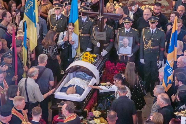 Bilder des Jahres 2025, News September 09 News Themen der Woche KW36 News Bilder des Tages Funeral Ceremony of Ukrainian MP Andriy Parubiy LVIV, UKRAINE - SEPTEMBER 02: (EDITOR S NOTE: Image depicts death People attend the funeral of Ukrainian MP Andriy Parubiy at St. George s Cathedral and Lychakiv Cemetery in Lviv, Ukraine on September 02, 2025. Andrii Parubii - the former head of Ukrainian parliament and a famous politician, one of the leaders of the Euromaidan revolution who was assasinated on August 30 in Lviv. Olena Znak Anadolu Lviv Ukraine. Editorial use only. Please get in touch for any other usage.  Copyright: x2025xAnadoluxOlenaxZnakx