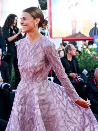 Venice, 82nd Venice International Film Festival 2025 - evening 7 - red carpet for the film A House of Dynamite. Pictured: Cristina Chiabotto  Copyright: xAlbertoxTerenghix xipa-agency.netx xPoolxPhotoxEventsx06x IPA_Agency_IPA63963757