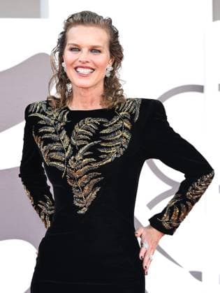 Venice, 82nd Venice International Film Festival 2025 - Evening 7 - Red carpet for the film A House of Dynamite. Pictured is Eva Herzigova.  Copyright: xSimonexComix xipa-agency.netx xPoolxPhotoxEventsx06x IPA_Agency_IPA63964781