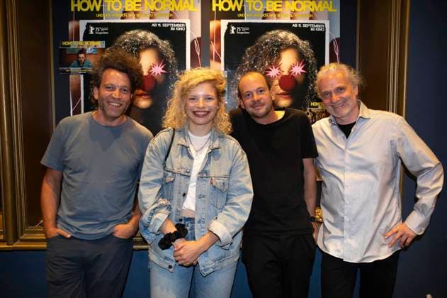 Daniel Bäldle, Luisa-CÃ line Gaffron, Florian Pochlatko und Stephan Winkler bei der Premiere des Kinofilms How to Be Normal im Metropol. Düsseldorf, 02.09.2025