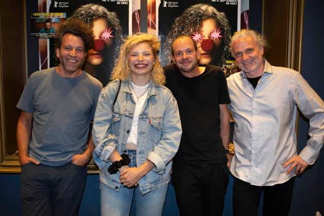 Daniel Bäldle, Luisa-CÃ line Gaffron, Florian Pochlatko und Stephan Winkler bei der Premiere des Kinofilms How to Be Normal im Metropol. Düsseldorf, 02.09.2025
