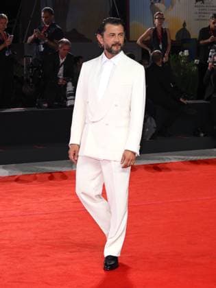 Venice, Italy: Venice, 82nd Venice International Film Festival 2025 - evening 7 - red carpet Killing Stanca - Autobiography of a Murderer In the photo: Vinicio Marchioni Venice Italy  - ZUMAp169 20250902_zea_p169_1855 Copyright: xAlbertoxTerenghix