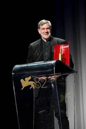 Venice, 82nd Venice International Film Festival 2025 - Evening 7 - Campari Passion for Film Award to Gus Van Sant. Pictured: Gus Van Sant  Copyright: xSimonexComi PoolxPhotoxEventsx06x xipa-agency.netx xSimonexComi PoolxPhotoxEventsx06x IPA_Agency_IPA63971833