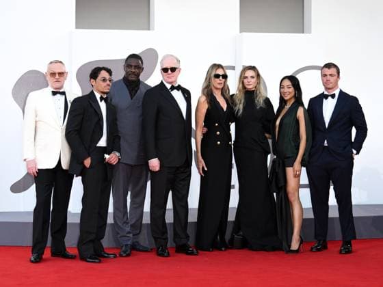 Venice, 82nd Venice International Film Festival 2025 - evening 7 - red carpet of the film A House Of Dynamite In the photo: Kathryn Bigelow and the cast  Copyright: xSimonexComix xipa-agency.netx xPoolxPhotoxEventsx06x IPA_Agency_IPA63972662