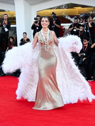 Venice, 82nd Venice International Film Festival 2025 - evening 7 - red carpet for the film A House of Dynamite. Pictured: Isis Valverde  Copyright: xManuelexMangiarottix xipa-agency.netx xPoolxPhotoxEventsx06x IPA_Agency_IPA63974650