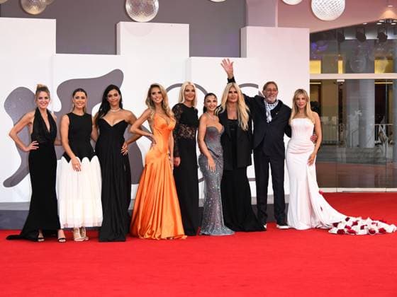 Venice, 82nd Venice International Film Festival 2025 - evening 7 - red carpet Diva E Donna In the photo: Elisabetta Pellini, Fatima Trotta, Ester Pantano, Michela Persico, Eleonora Daniele, Elettra Lamborghini, Tiziana Rocca, Fabio Testi, Clizia Incorvaia  Copyright: xSimonexComix xipa-agency.netx xPoolxPhotoxEventsx06x IPA_Agency_IPA63974913