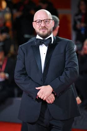 Venice Dead Man s Wire Photocall AM Sam Pressman attending the Dead Man s Wire Premiere as part of the 82nd Venice International Film Festival at the Lido in Venice, Italy on September 02, 2025. Photo by Aurore Marechal ABACAPRESS.COM Venice Italy  Copyright: xMarechalxAurore ABACAx