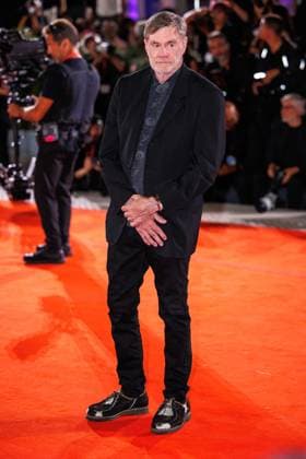 Red carpet of the film Dead Man s Wire at the 82nd Venice Film Festival in Venice - 02 Sep 2025 American director Gus Van Sant attends the red carpet of the film Dead Man s Wire at the 82nd Venice Film Festival. Venice Italy Copyright: xMarcoxBaradax xSOPAxImagesx AREDCARPETDEADMANSWIRE-8
