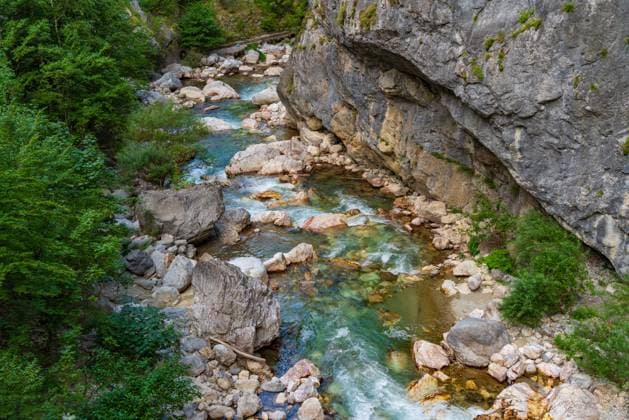 Rugova Schlucht, ein Canyon in der Nähe von Peja im Kosovo Rugova Gorge, a canyon near Peja in Kosovo (License=RF) Copyright: xZoonar.com ChunxJuxWux 23921922