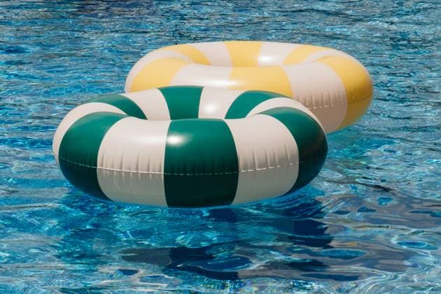 Close-Up of Two Pool Floats Cincinnati, Ohio, United States R_QUNR25082579-1811979-01